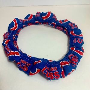 Handmade steering wheel cover. Fabric cover with Chicago Cubs logo
